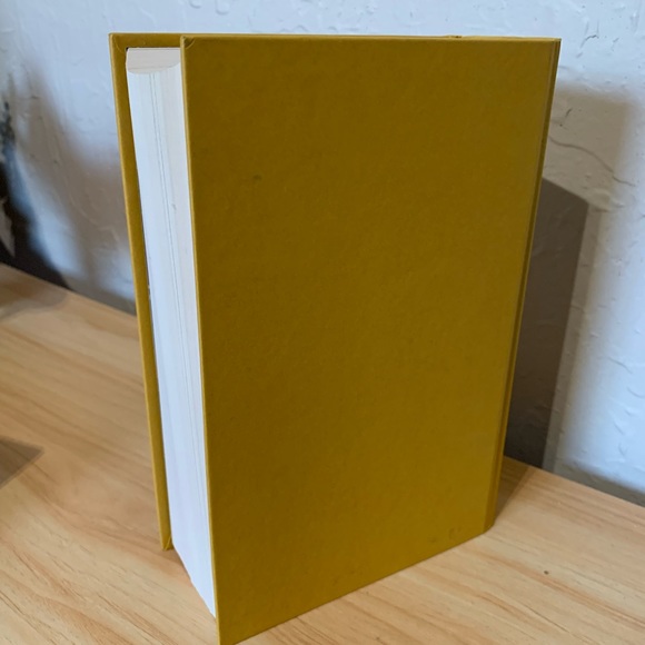 Brandon Sanderson Oathbringer, Hardcover First Edition Signed by author. - Picture 11 of 11